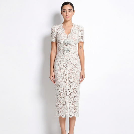 Robe midi pour femmes Bella | Dentelle élégante avec broderie de perles, formelle