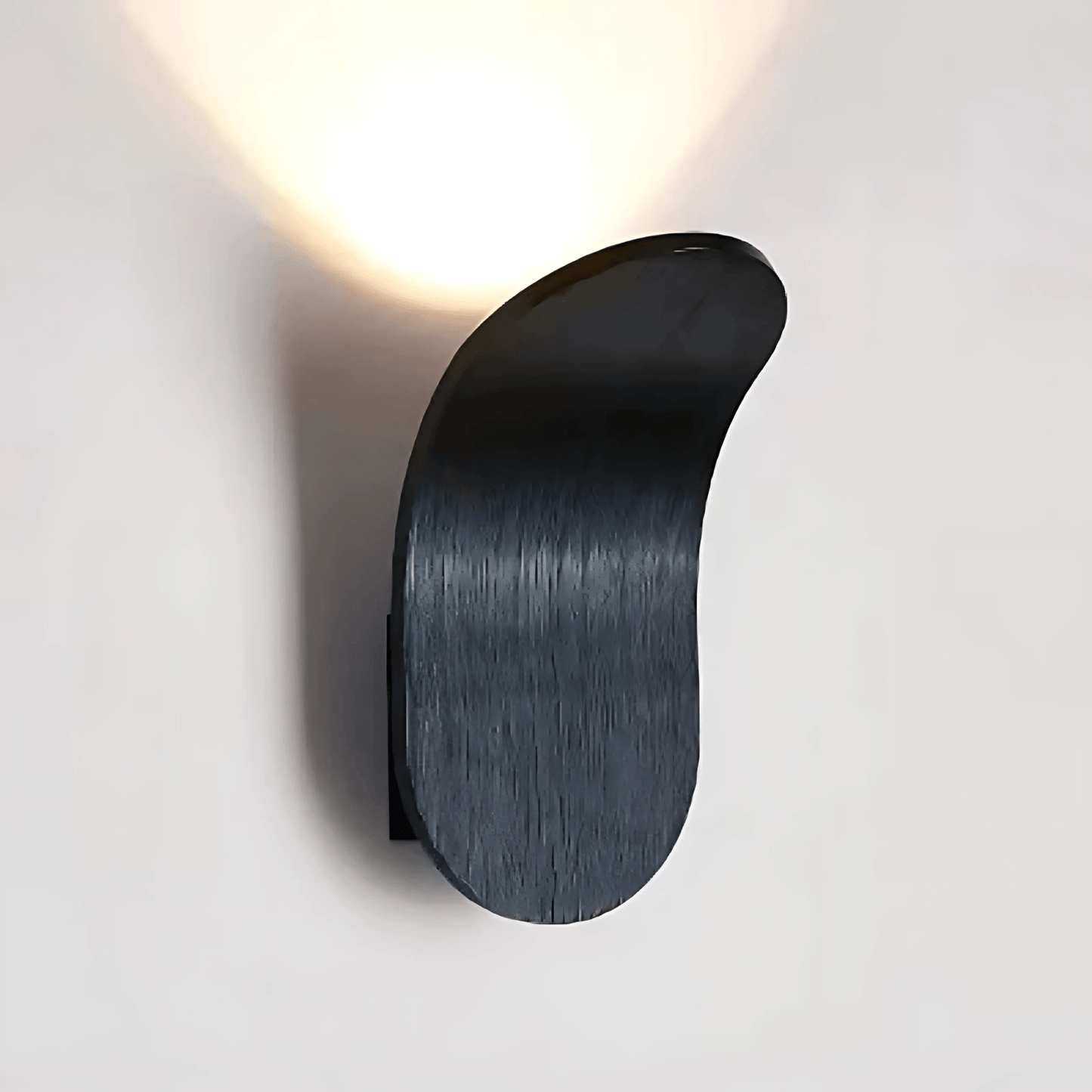 KallioLight | Elegant Modern Metal Wall Sconce Light for Chic Interiors 11