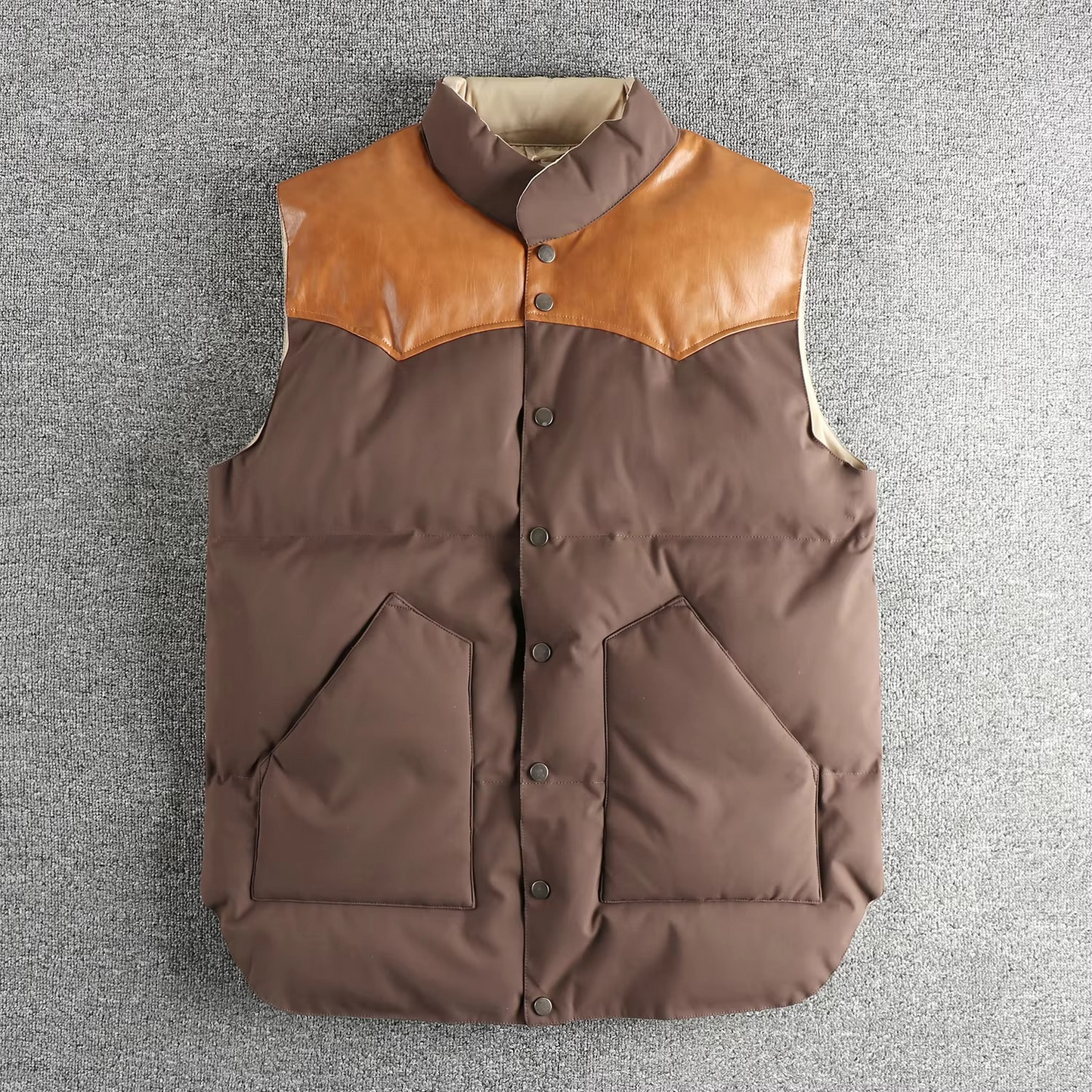 Kester Men's Vest - close-up detail