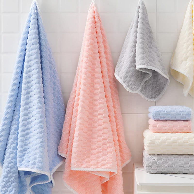 Soft Fleece Towel Set | 2-Piece, Hanging Loop