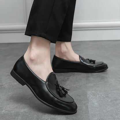 Anaïs Women's Loafers - full-length view