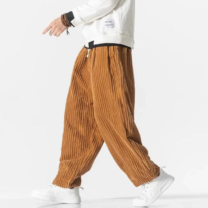 Ulla Women's Weekend Pant - full-length view