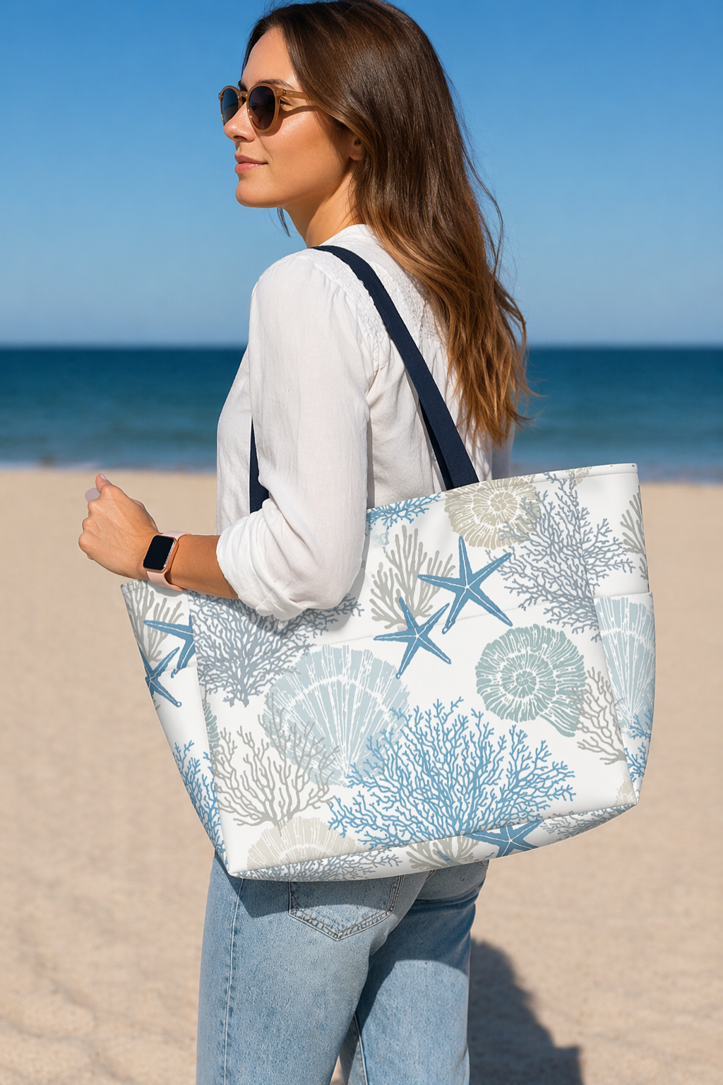 Eloise Women's Printed Tote Bag - fabric and finish detail