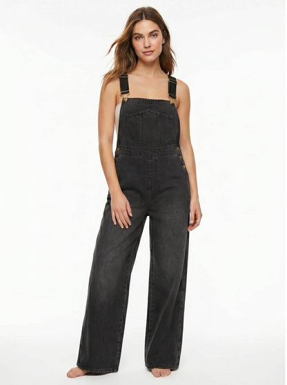 Astrid Women's Wide Leg Jumpsuit - close-up detail