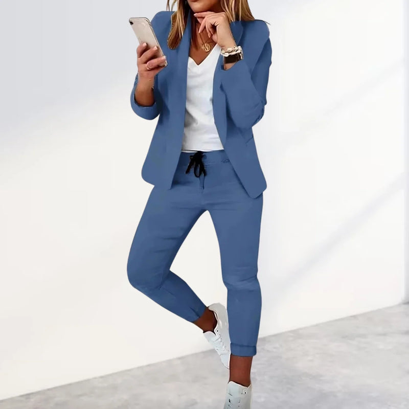 Margot Women's Blazer - fabric and finish detail