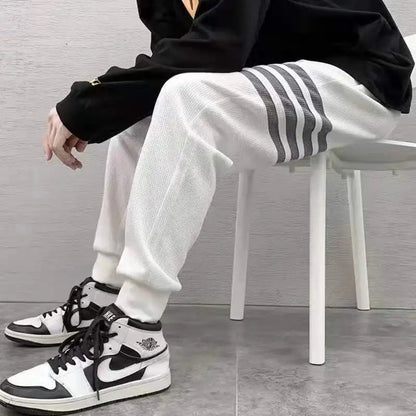 Iris Women's Joggers - fabric and finish detail