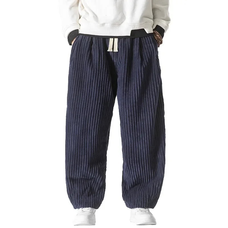 Ulla Women's Weekend Pant - close-up detail