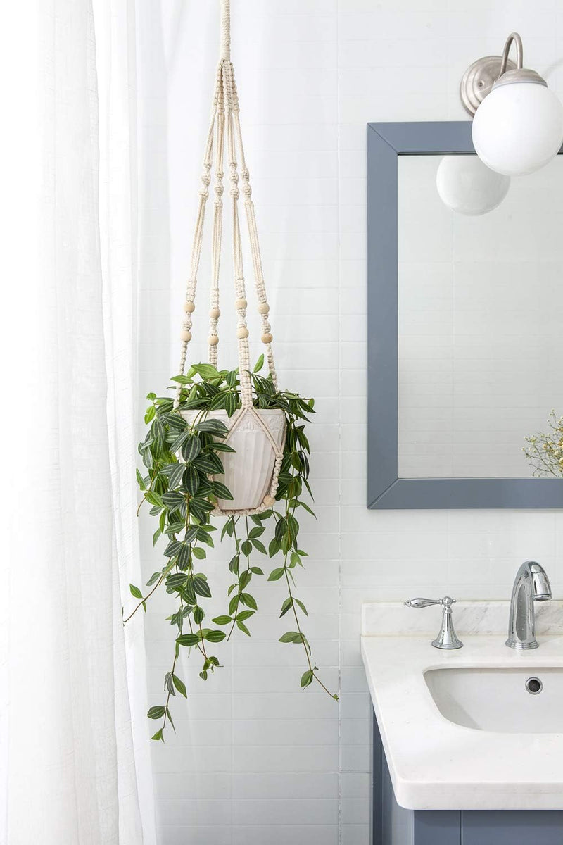 Kestrel Solar Planter - fabric and finish detail