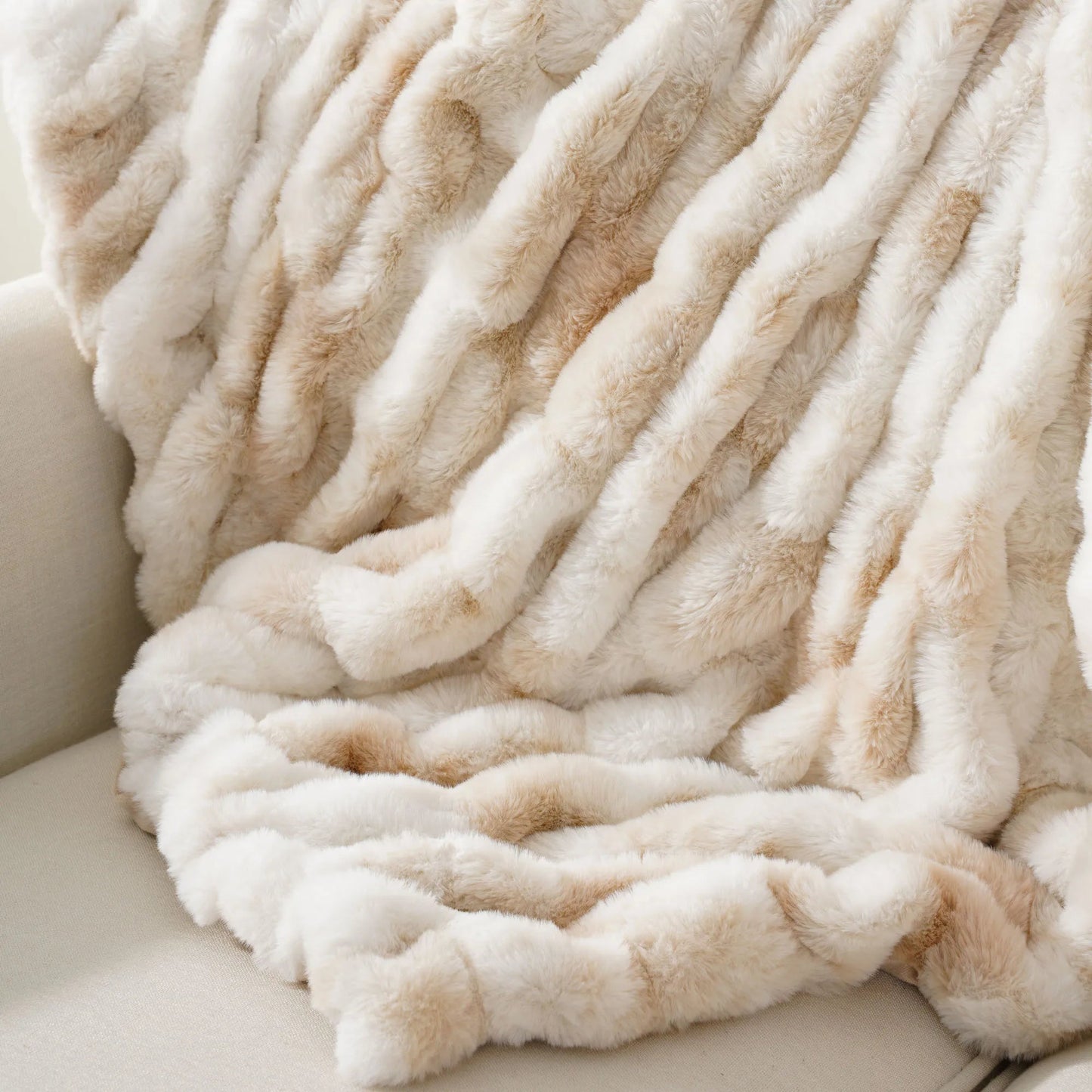 Meadow Solar Throw Blanket - flat lay