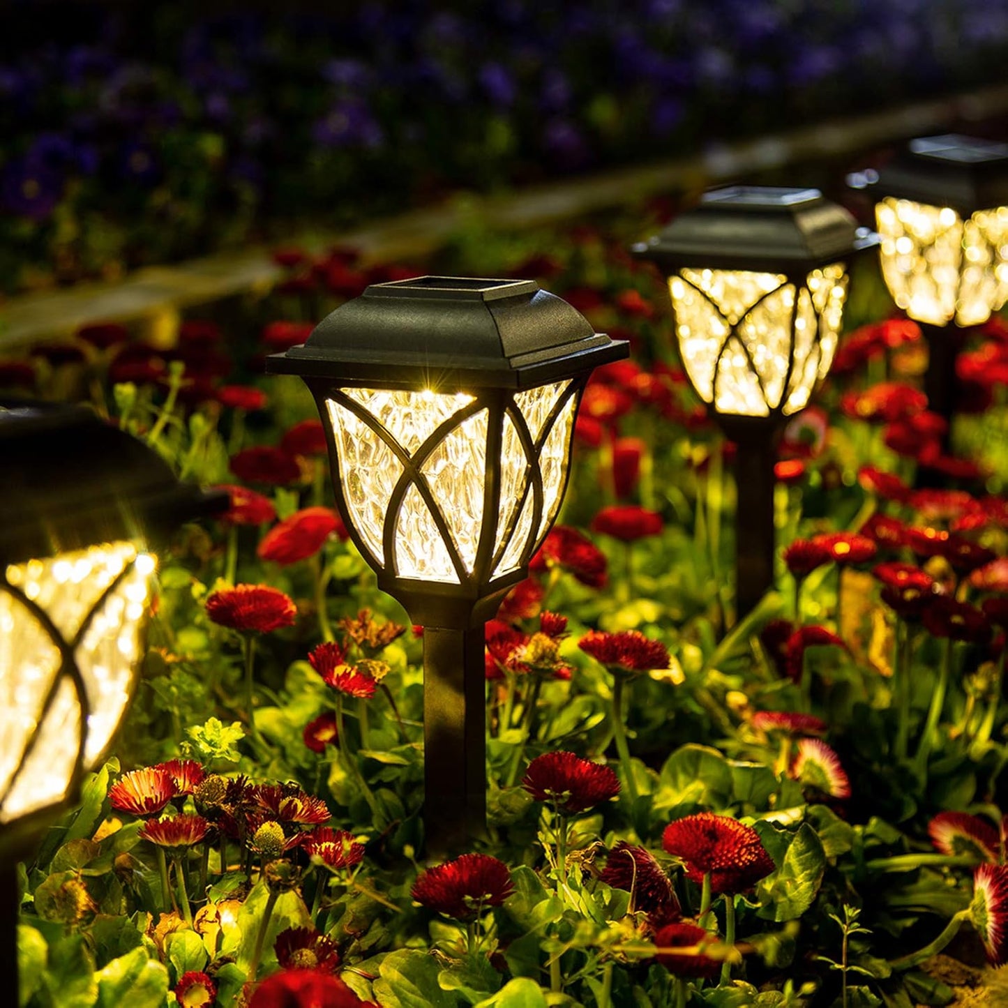 Cedar Solar Lights Outdoor - front view