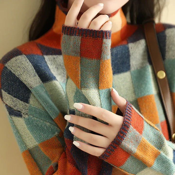 Winona Women's Sweater - fabric and finish detail