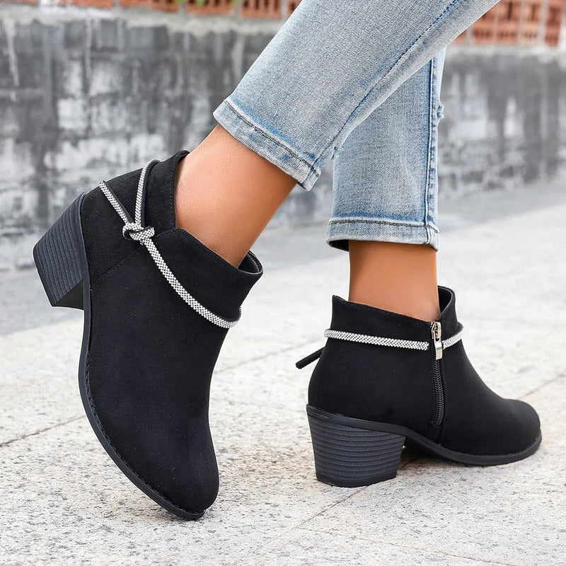 Giselle Women's Chunky Heel Ankle Boots | Zip