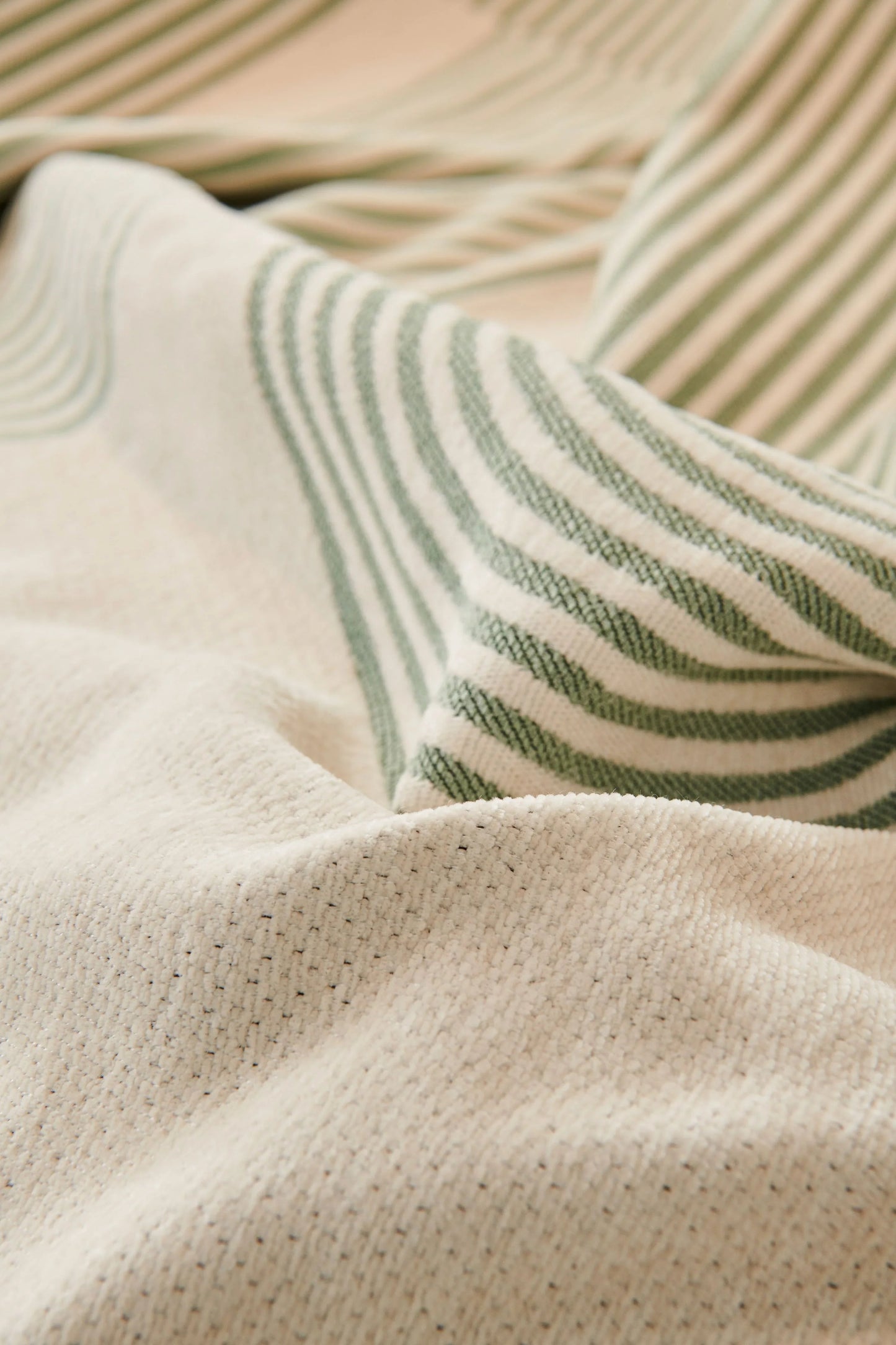 Elegant Chenille Throw Blanket with Soft Tassels | Pistachio Green for Cozy Home Decor 3