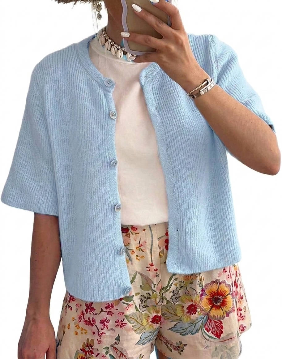 Vienna Women's Ribbed Knit Cardigan - close-up detail
