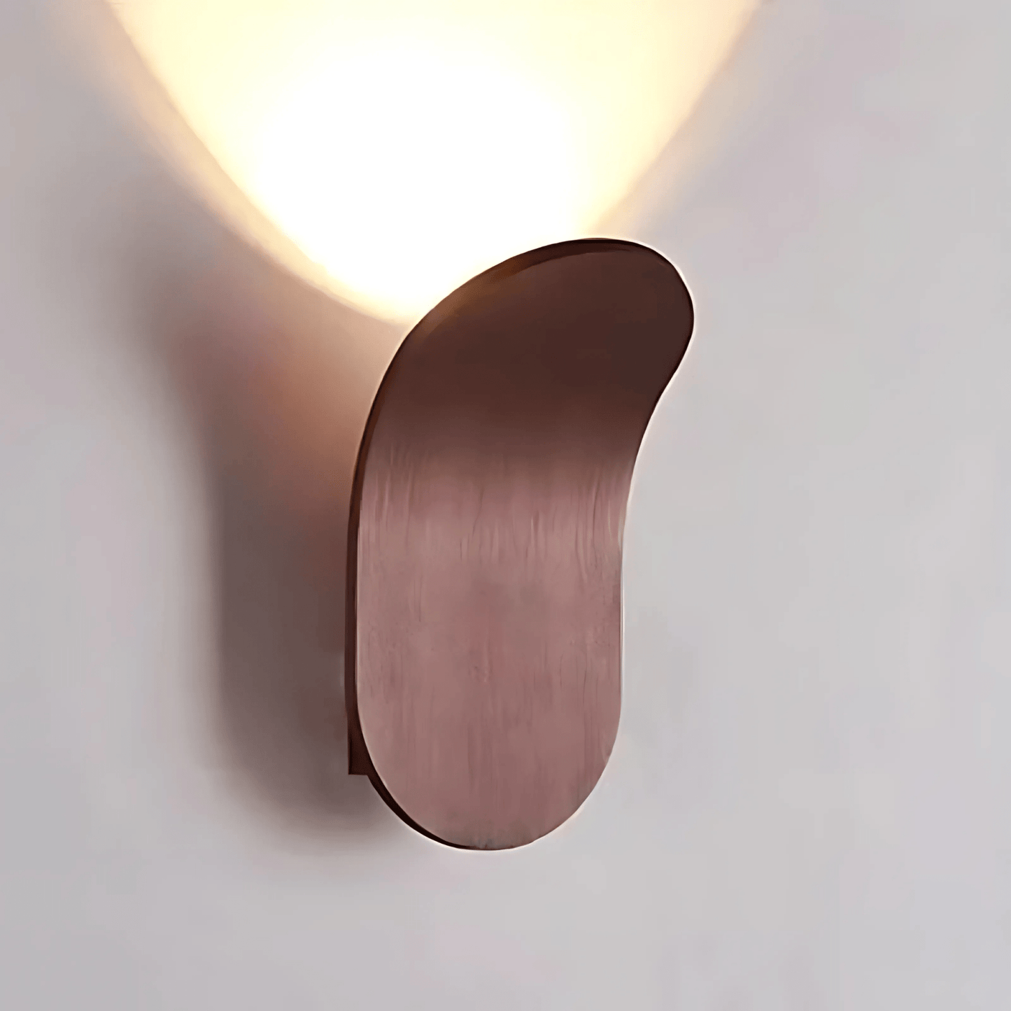 KallioLight | Elegant Modern Metal Wall Sconce Light for Chic Interiors 10