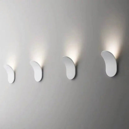 KallioLight | Elegant Modern Metal Wall Sconce Light for Chic Interiors 4