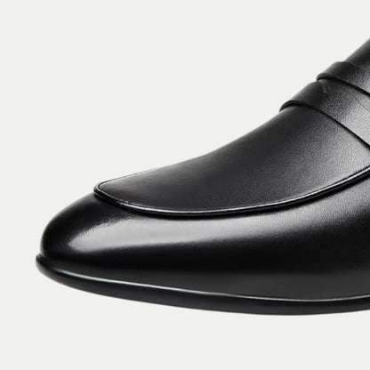 Casper Men's Loafers - fabric and finish detail