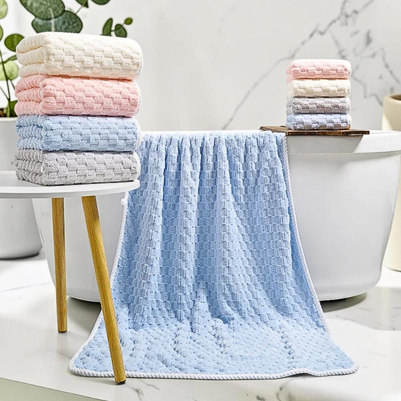 Soft Fleece Towel Set | 2-Piece, Hanging Loop