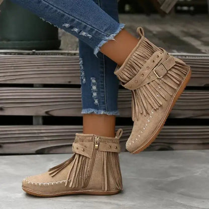 Elsie Women's Boots - shown in use