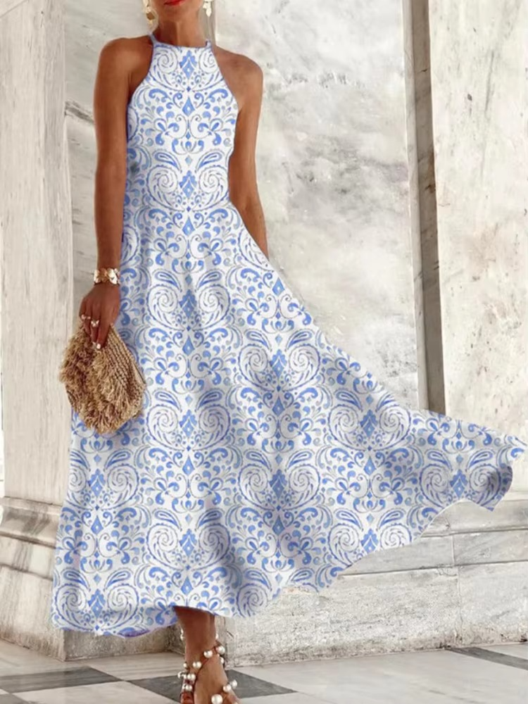 Xanthe Women's Maxi Dress - fabric and finish detail