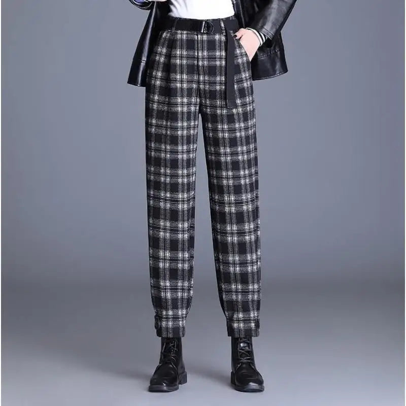 Ulla Women's Plaid Plaid Pant - styled view