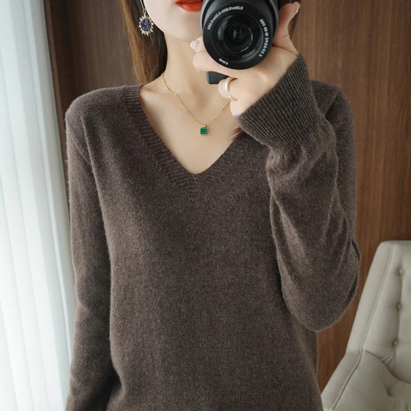 Violette Women's Sweater - close-up detail