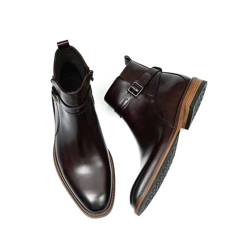 Flynn Men's Chelsea Boots - fabric and finish detail