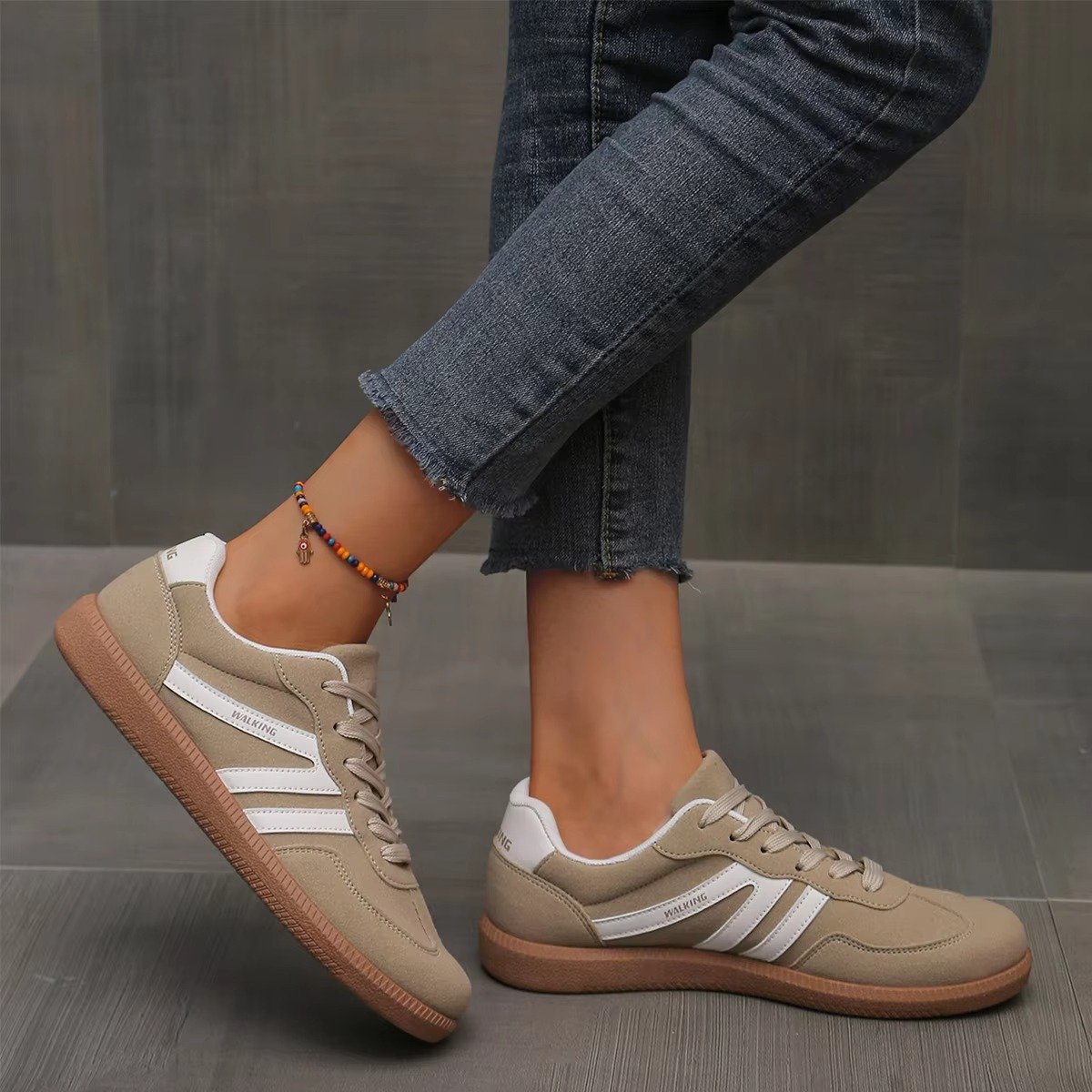 Darcy Women's Sneakers - close-up detail