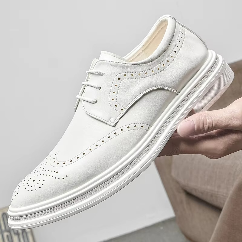 Gray Men's Oxfords - close-up detail