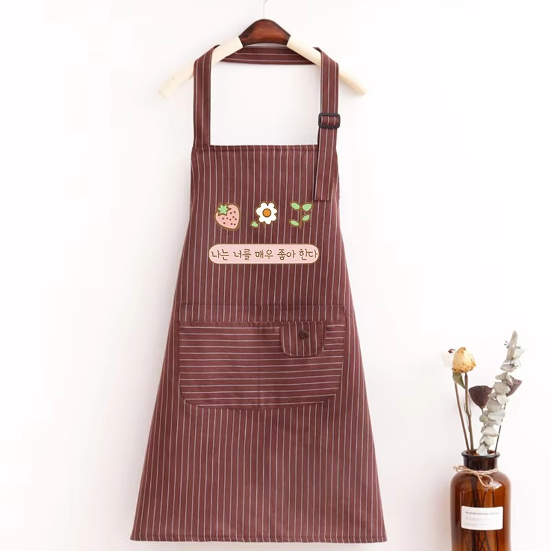 Ember Plaid Apron - fabric and finish detail