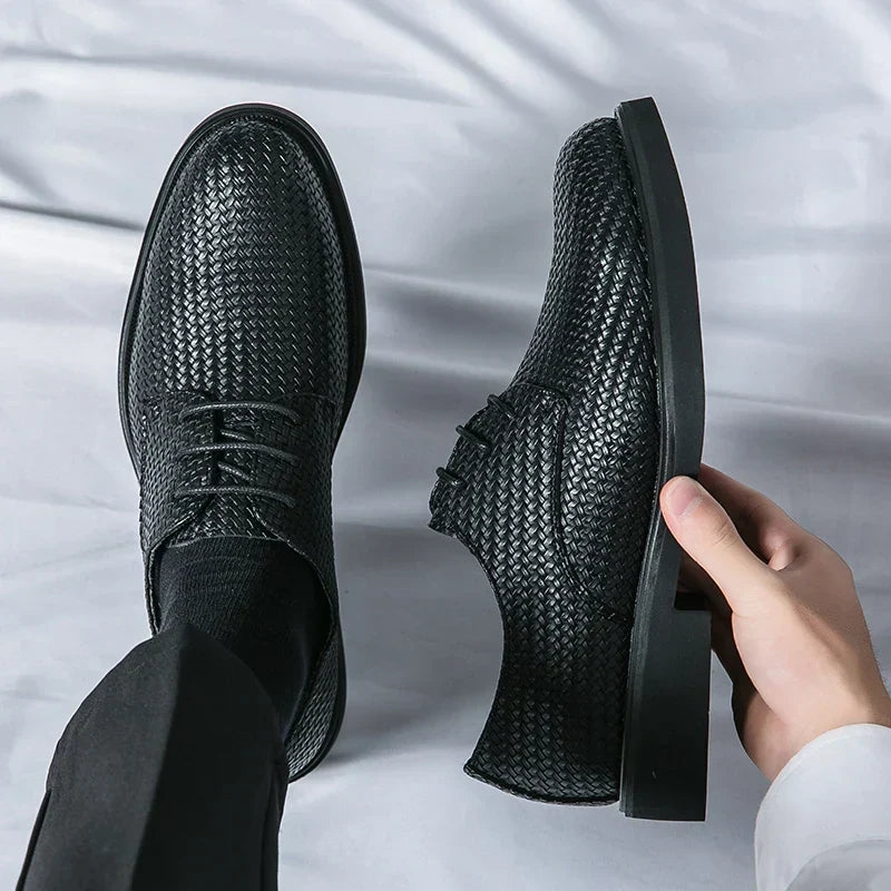 Auden Men's Oxfords - fabric and finish detail