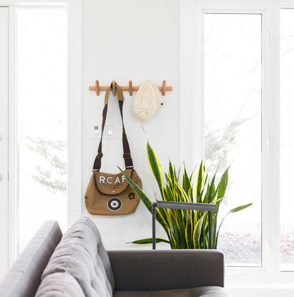 Stylish Wall Mounted Coat Rack with 5 Hooks – Natural Beechwood Hanger for Entryway, Bathroom, and Versatile Home Storage 4