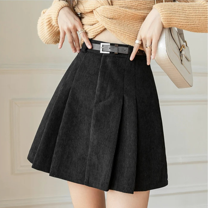 Tamsin Women's Skirt - fabric and finish detail