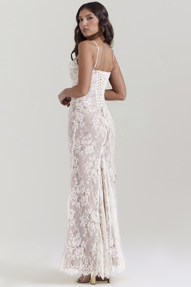 Robe Longue Femme Aria | Superposition de Dentelle Délicate, Corsage Corset