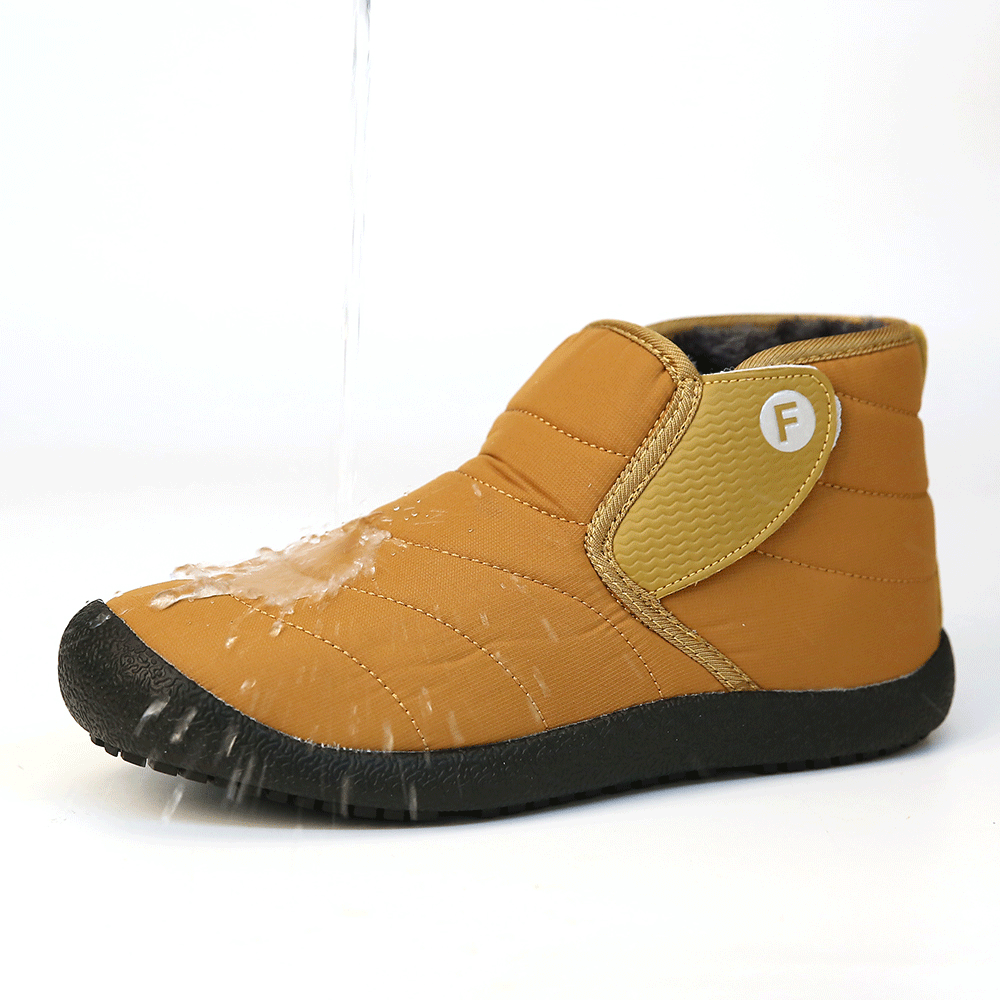 Hector Men's Ankle Boots - fabric and finish detail