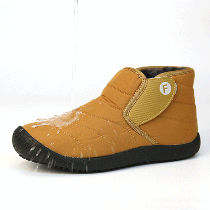 Hector Men's Ankle Boots - fabric and finish detail