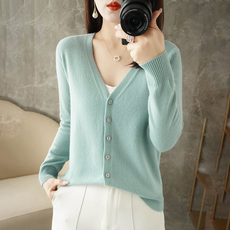 Tilda Women's Cardigan - styled view