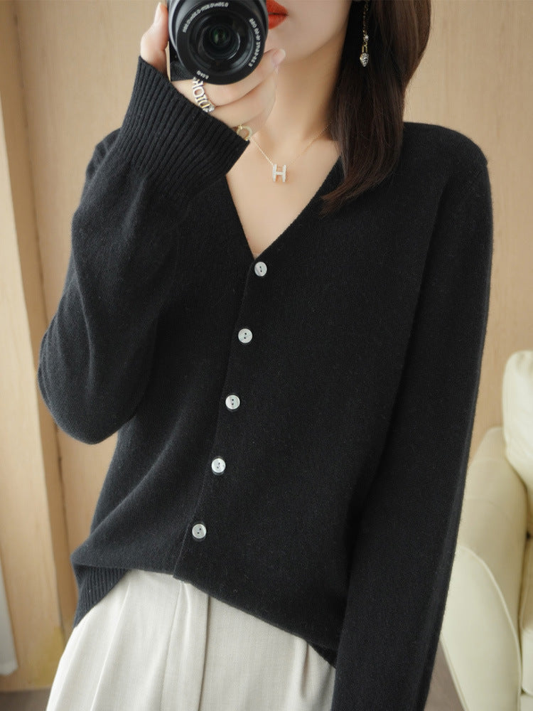 Tilda Women's Cardigan - fabric and finish detail