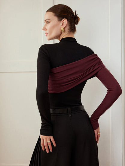 Noor Women's Pleated Top - close-up detail