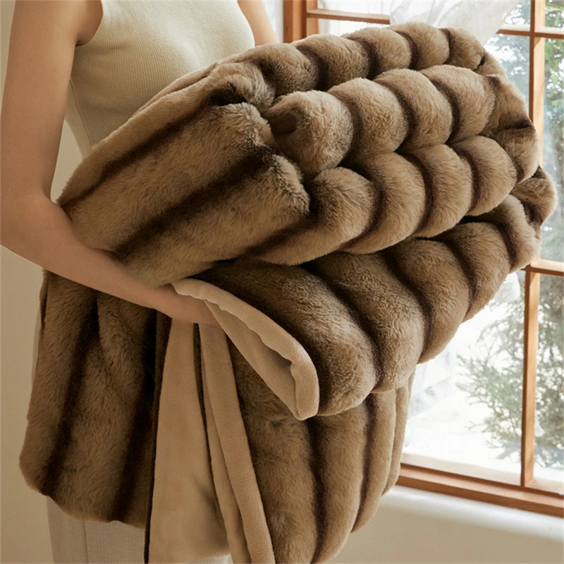 Kestrel Solar Throw Blanket - fabric and finish detail