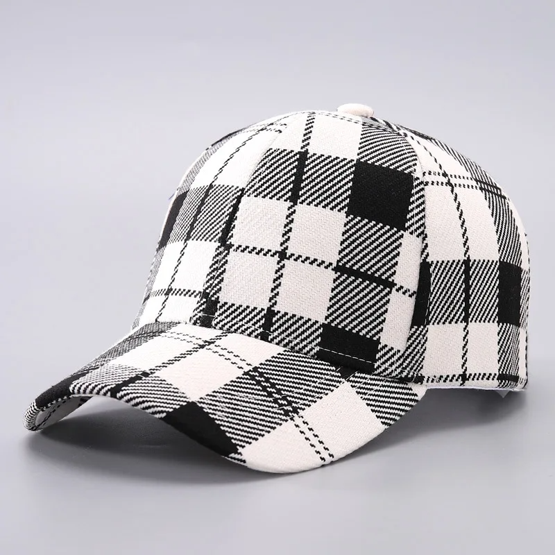 Kira Women's Plaid Hat - flat lay