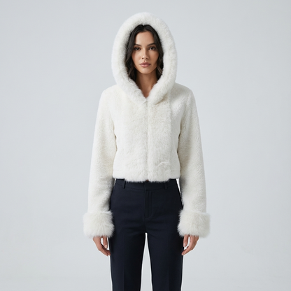 Chaqueta de Piel Sintética para Mujeres Isabella | Capucha Oversized, Textura Acolchada