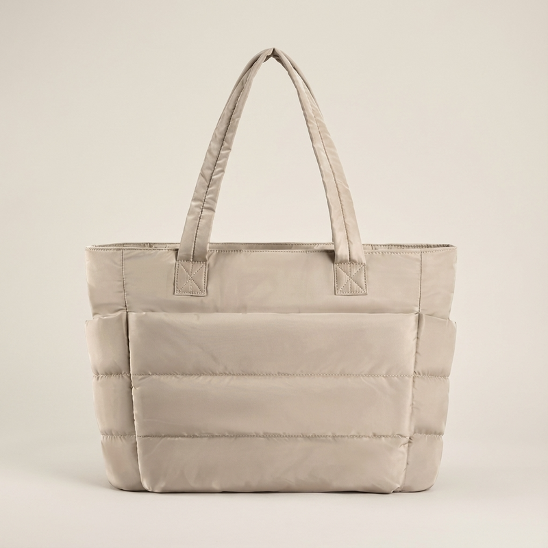 Bolso tote acolchado para mujer Luma | Nailon acolchado, Bolsillos laterales