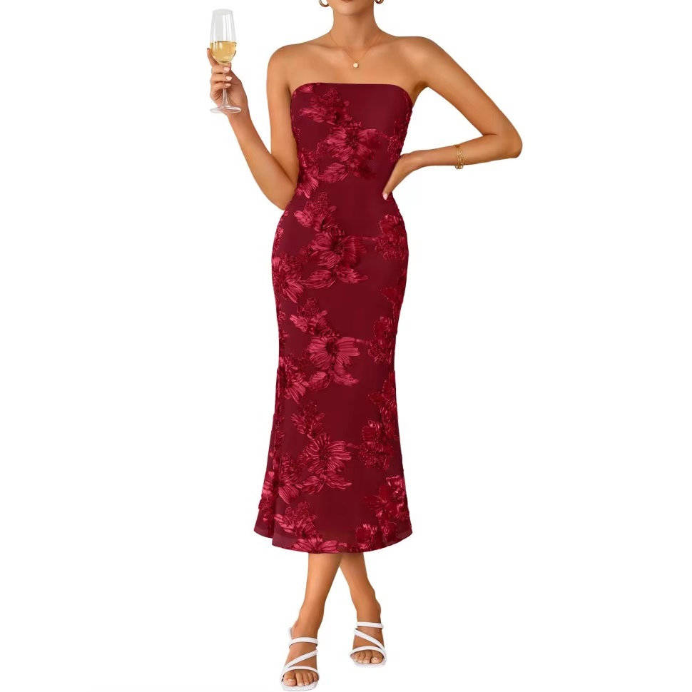 Nell Women's Floral Midi Dress - fabric and finish detail