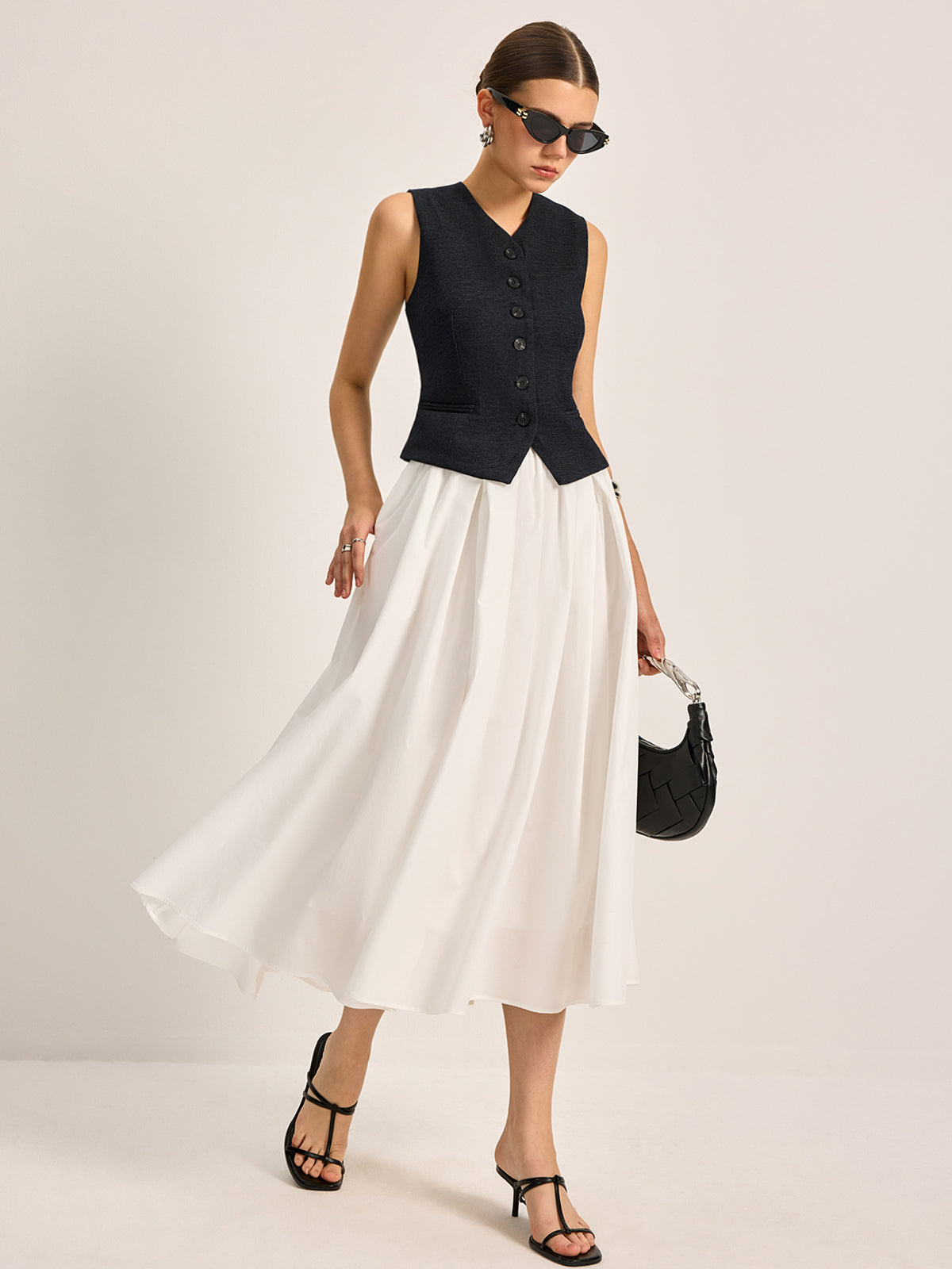 Eloise Women's Pleated Skirt - close-up detail