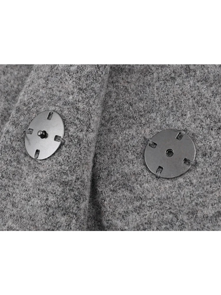 Clara Women's Two-piece Set - close-up detail