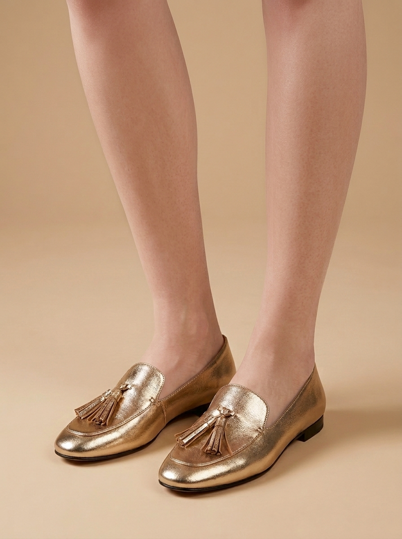 Ulla Women's Flats | Slip, Round Toe, Slip-on
