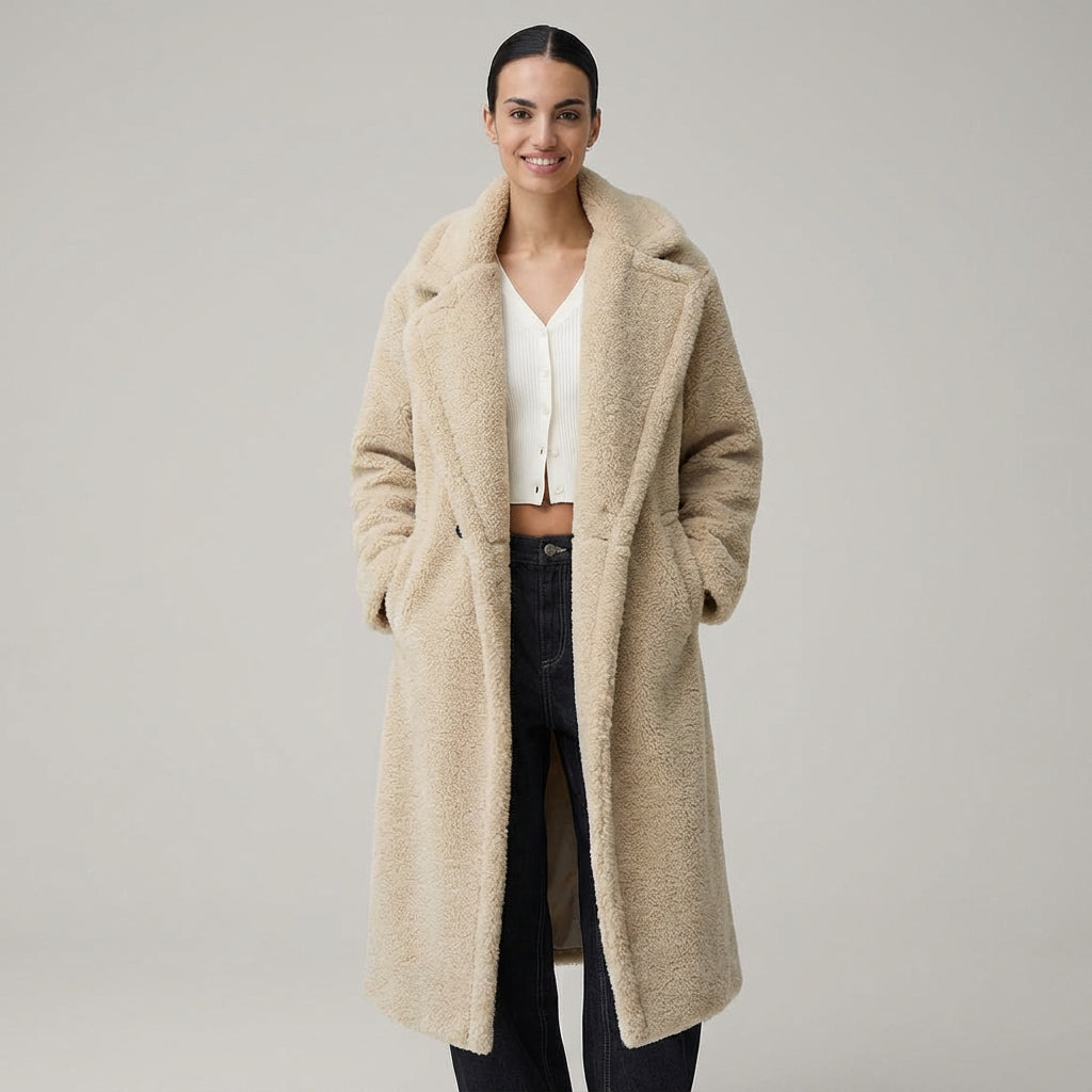 Manteau d'Hiver Femme Tara | Fourrure Teddy Oversize, Design Doublé-Croisé Confortable