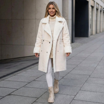 Manteau d'hiver grande taille pour femmes Kaia | Doublure en fausse fourrure pelucheuse, design élégant