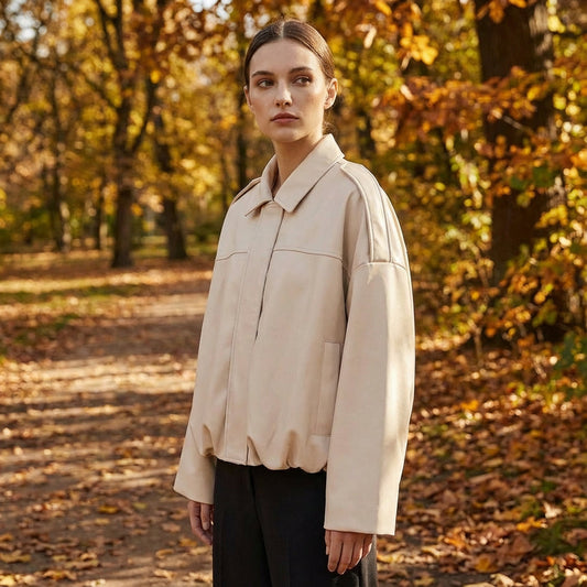 Veste bomber courte pour femmes Elise | Fermeture éclair devant, silhouette décontractée